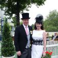  Charles Spencer, frère de Lady Di, et son épouse Karen, en juin 2013 lors du Royal Ascot. 