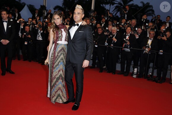Robbie Williams et sa femme Ayda Shield - Montée des marches du film "The Sea of Trees" (La Forêt des Songes) lors du 68e Festival International du Film de Cannes, le 16 mai 2015.