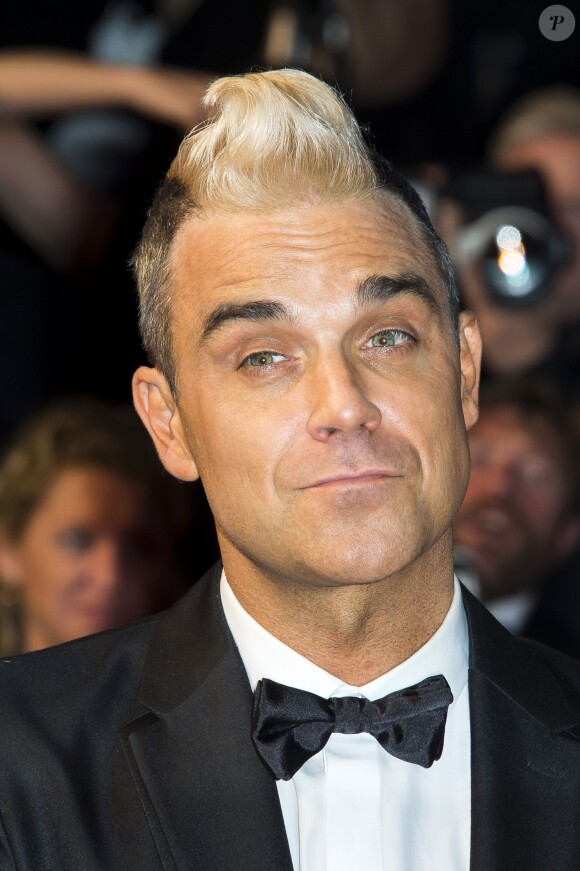 Robbie Williams - Montée des marches du film "The Sea of Trees" (La Forêt des Songes) lors du 68e Festival International du Film de Cannes, le 16 mai 2015.