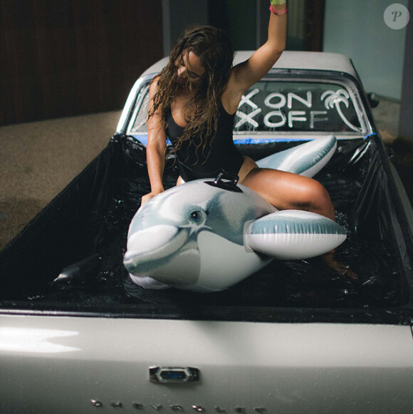Beyoncé dans les coulisses du tournage du clip de "Feeling Myself" de Nicki Minaj.