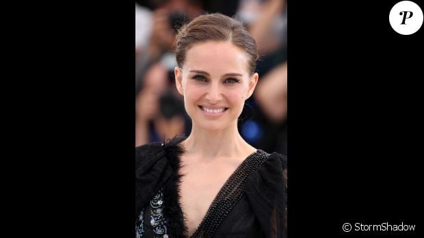 Natalie Portman - Photocall du film &quot;Une histoire d&#039;amour et de ténèbres&quot; lors du 68e Festival International du Film de Cannes le 17 mai 2015.