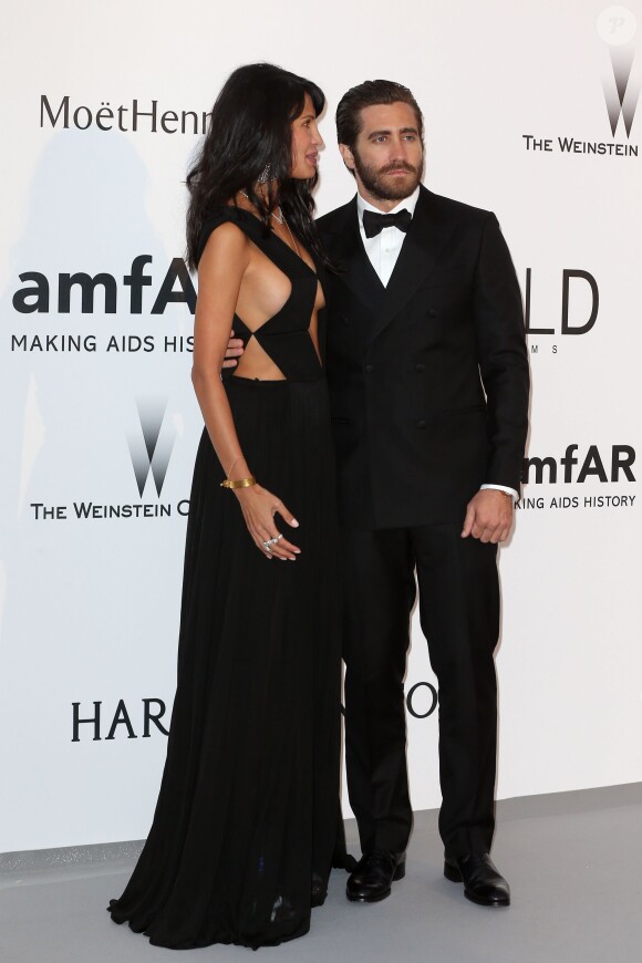 Goga Ashkenazi, Jake Gyllenhaal - Photocall de la soirée "AmfAR's Cinema Against AIDS" à l'hôtel de l'Eden Roc au Cap d'Antibes le 21 mai 2015, lors du 68e festival du film de Cannes.