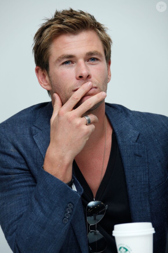 Chris Hemsworth - Conférence de presse pour le film "The Avengers: Age of Ultron" à Burbank le 11 avril 2015.