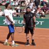 Gaël Monfils et Cyril Hanouna lors du Kid's Day à Roland-Garros le 23 mai 2015 à Paris