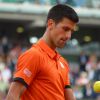 Le tennisman Novak Djokovic face à Jarkko Nieminem à Roland-Garros le 26 mai 2015. 