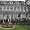 Le roi Felipe VI et la reine Letizia d'Espagne inauguraient avec la maire de Paris Anne Hidalgo le Jardin des combattants de la Nueve, à l'Hôtel de Ville, le 3 juin 2015, au deuxième jour de leur visite d'Etat en France.