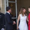 La reine Letizia et le roi Felipe VI d'Espagne ont été reçus à Matignon par le Premier ministre Manuel Valls et sa femme Anne Gravoin le 3 juin 2015 à Paris, au deuxième jour de la visite d'Etat du couple royal espagnol.