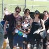Exclusif - Brad Pitt et Angelina Jolie, très amoureux, assistent au match de football de leurs filles Shiloh (qui se fait désormais appeler John) et Zahara à Los Angeles, le 14 mars 2015.