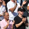 Le joueur de football Allemand Bastian Schweinsteiger assiste à la défaite de sa compagne Ana Ivanovic lors des internationaux de Roland-Garros à Paris le 2 juin 2015.