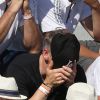 Le joueur de football Allemand Bastian Schweinsteiger assiste à la défaite de sa compagne Ana Ivanovic lors des internationaux de Roland-Garros à Paris le 2 juin 2015.