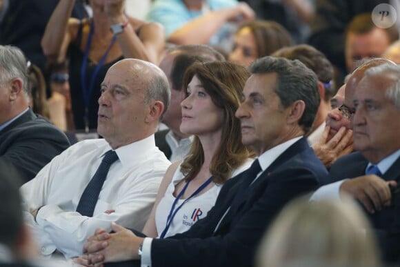 Carla Bruni-Sarkozy, Alain Juppé, Nicolas Sarkozy - Congrès fondateur des Républicains au Paris Events Center de la Porte de la Villette, à Paris le 30 mai 2015.