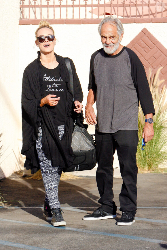 Tommy Chong arrive aux répétitions de Dancing With The Stars avec Peta Murgatroyd à Hollywood, Los Angeles, le 1er octobre 2014
