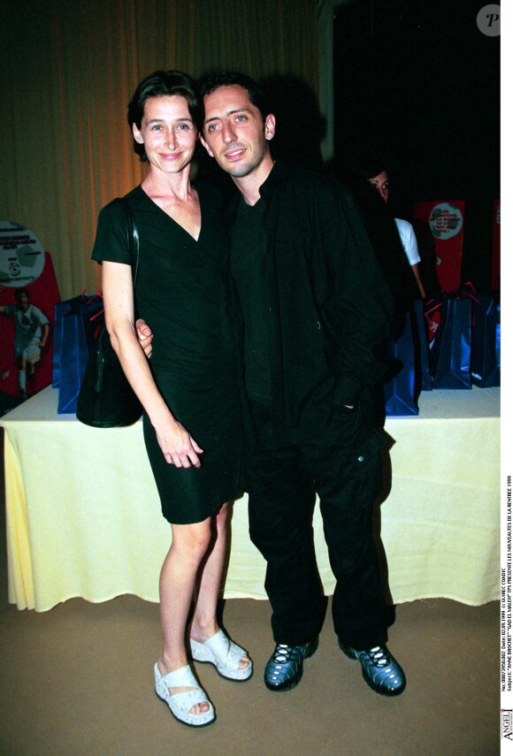 Anne Brochet et Gad Elmaleh à Paris le 2 septembre 1999. 