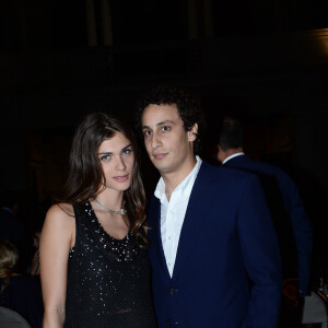 Elisa Sednaoui et son mari Alex Dellal lors du dîner de la soirée "Vogue 50 Archive" lors de la fashion week de Milan, le 21 septembre 2014.