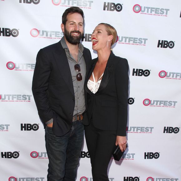 Katherine Heigl et son mari Josh Kelley à la première de « Jenny's wedding » à West Hollywood, le 10 juillet 2015 