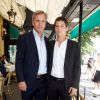 Exclusif - Bernard de La Villardière et son fils Nicolas de la Villardière lors de la 9e édition du déjeuner Pères et fils organisé au café Les Deux Magots à Paris, le 23 juin 2014.