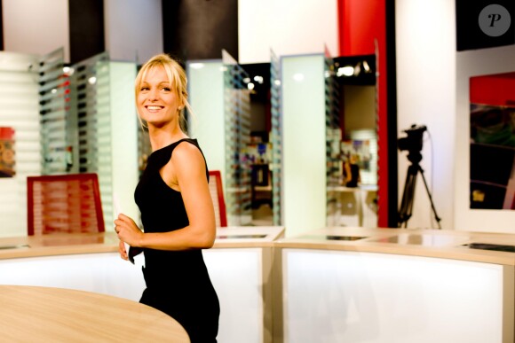 Audrey Crespo-Mara remplacera Anne-Claire Coudray, enceinte, à la présentation du JT de TF1.