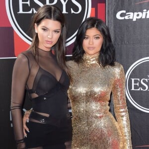 Kendall Jenner et Kylie Jenner aux  ESPY Awards le 15 juillet 2015.