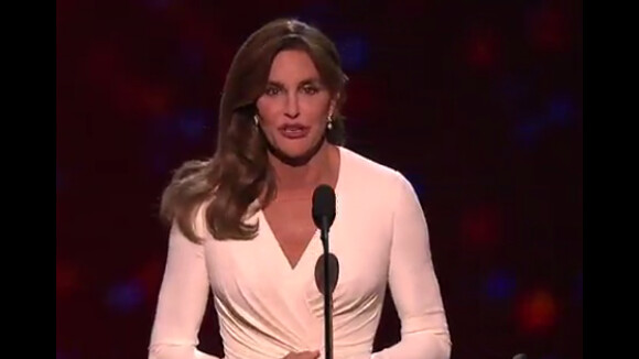 Caitlyn Jenner : Epoustouflante, au bord des larmes, intense aux ESPY