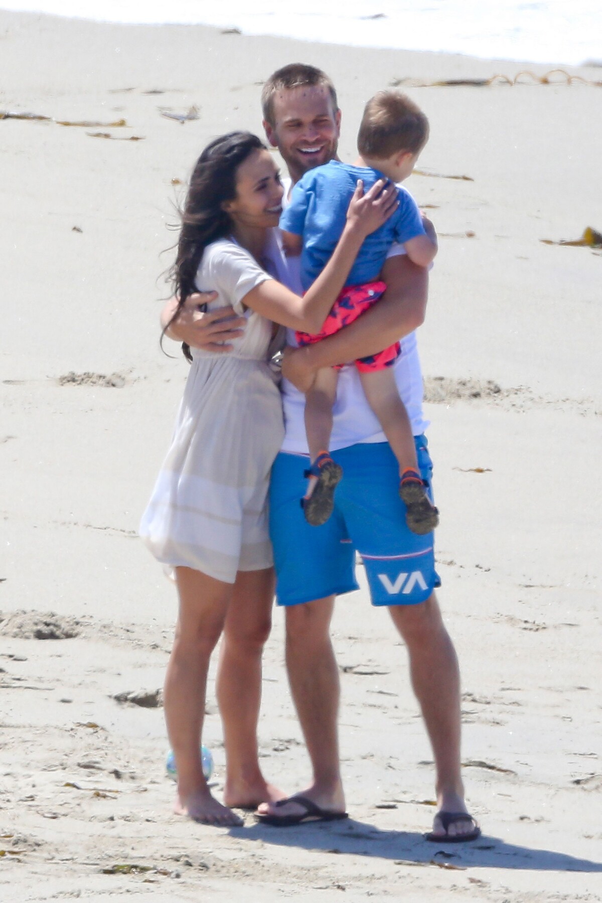 Photo : Jordana Brewster et le frère de Paul Walker, Cody Walker, à Malibu,  Los Angeles, le 20 mai 2014. - Purepeople