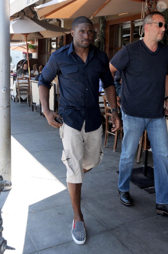 Reggie Bush dans les rues de Beverly Hills, Los Angeles, le 3 juillet 2014