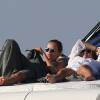 Exclusif - Natasha Poly se prélasse sur son bateau à au large de St-Tropez