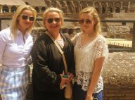 Reese Witherspoon : Mère poule avec la très jolie Ava et l'adorable Tennessee