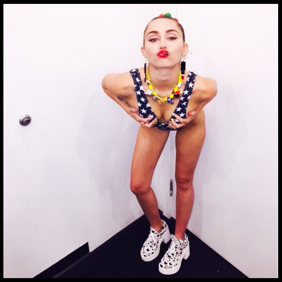 Miley Cyrus très sexy sur Instagram / photo postée au mois de juillet 2015