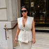 Kim Kardashian quitte son hôtel parisien pour une séance shopping