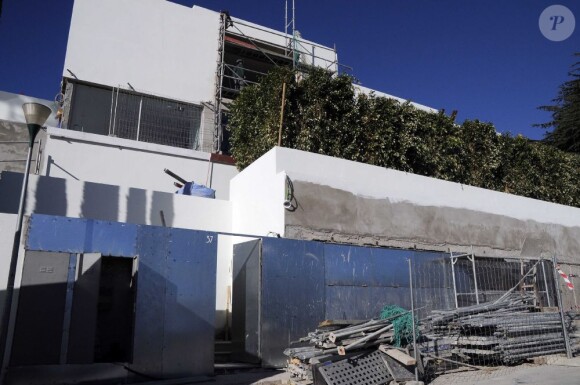 Les travaux s'accélèrent pour accueillir le petit Milan dans la nouvelle maison de Shakira et Gerard Piqué à Esplugues de Llobregat (Barcelone), le 5 décembre 2012.