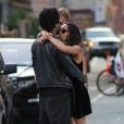 Exclusif - Zoë Kravitz et son nouveau compagnon Twin Shadow (George Lewis Jr.) en amoureux à New York le 16 juillet 2015.