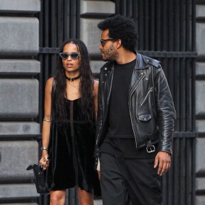 Exclusif - Zoë Kravitz et son nouveau compagnon Twin Shadow (George Lewis Jr.) en amoureux à New York le 16 juillet 2015.