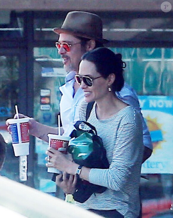 Exclusif - Brad Pitt et Angelina Jolie à Glendale, le 10 juillet 2015.
