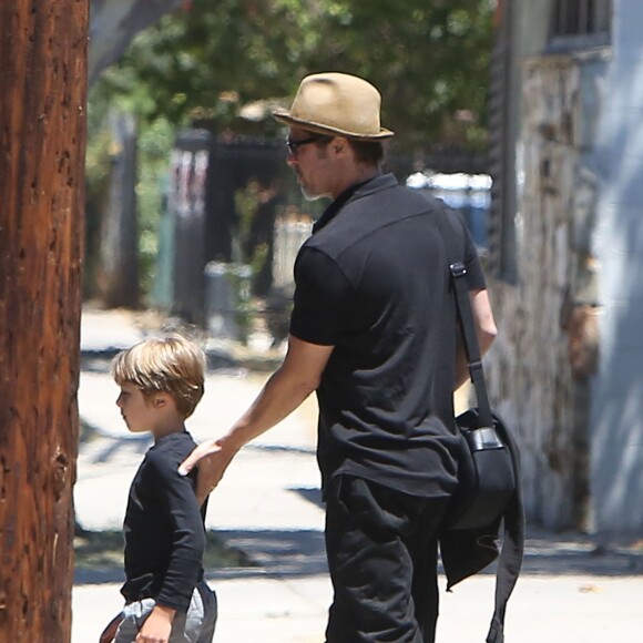 Exclusif - Brad Pitt, Angelina Jolie et leurs enfants sont allés fêter l'anniversaire des jumeaux au skate parc Ice Land à Van Nuys, le 12 juillet 2015.