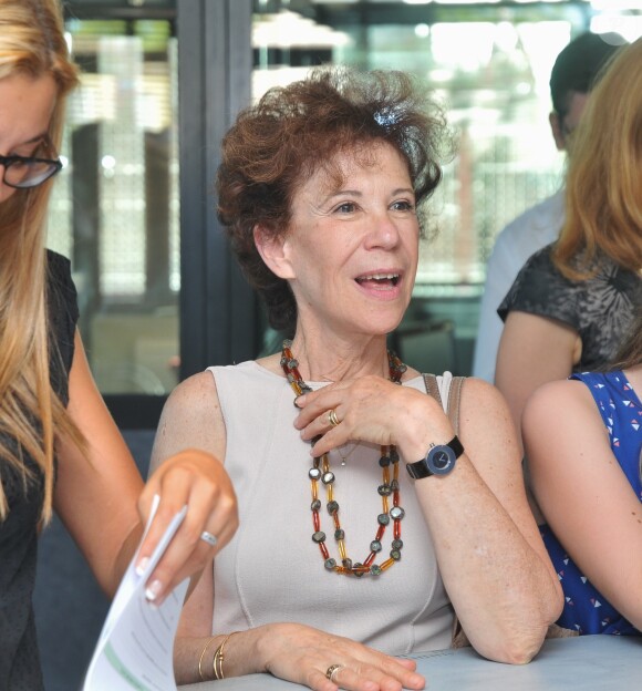 Exclusif - Véronique Colucci lors des Vendanges du coeur au profit des Restos du Coeur à Ouveillan le 27 juillet 2015