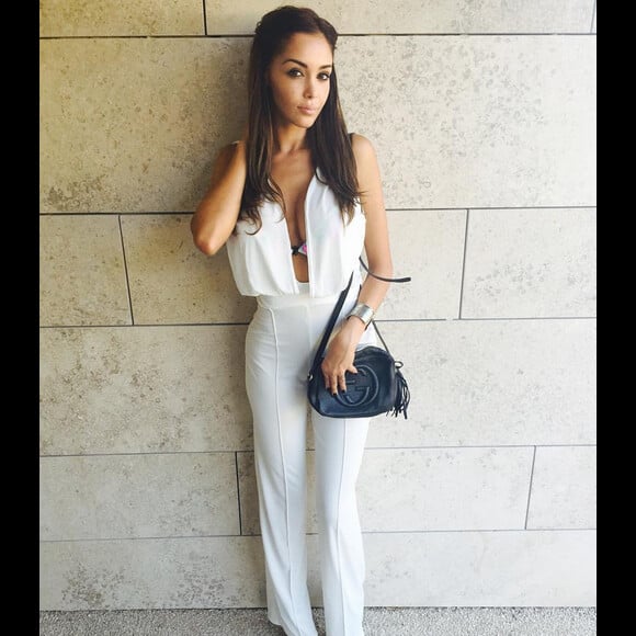 Nabilla : son look du jour !