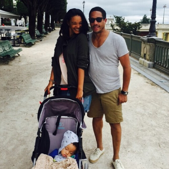 JoeyStarr en vacances à Pau avec sa compagne et leur fils Marcello (7 mois) - juillet 2015