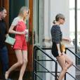  Taylor Swift, Gigi Hadid et Martha Hunt &agrave; la sortie d'un appartement &agrave; New York, le 30 mai 2015  