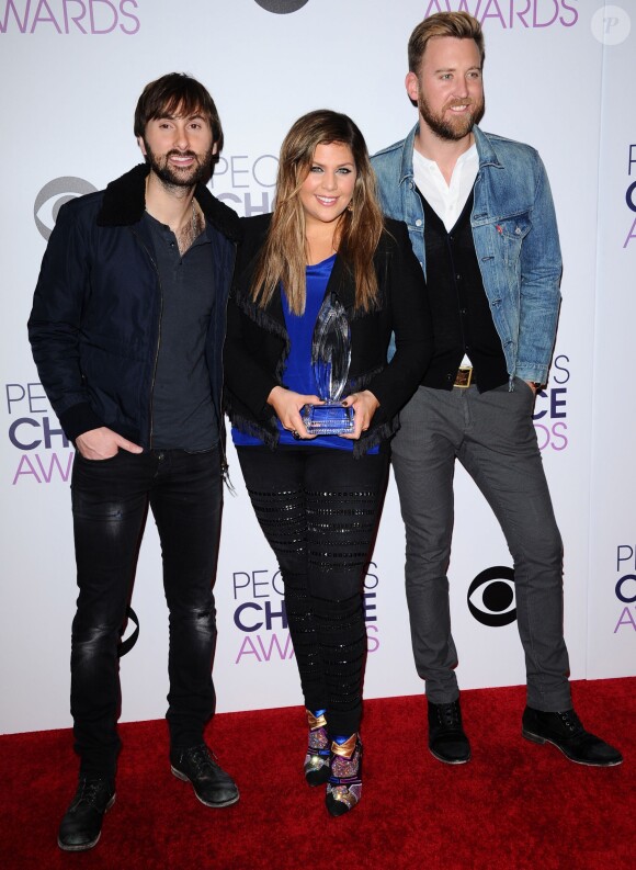 Dave Haywood, Hillary Scott, Charles Kelley lors de 41e People's Choice Awards à Los Angeles, le 7 janvier 2015