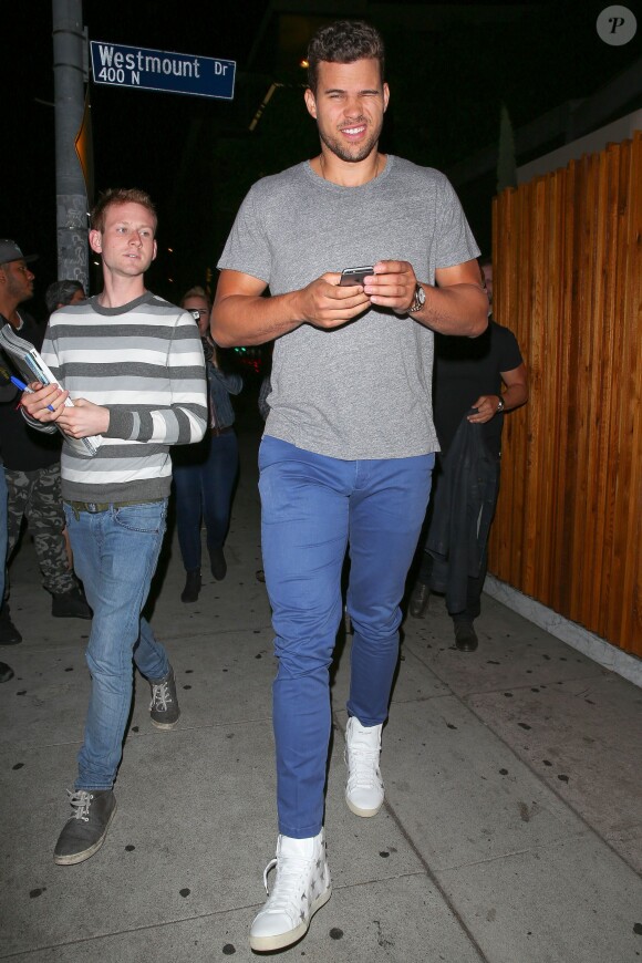 Kris Humphries quitte le restaurant The Nice Guy. Los Angeles, le 9 août 2015.