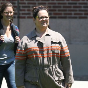 Exclusif - Melissa McCarthy en costume de Ghostbuster sur le tournage à Boston le 30 juin 2015. 