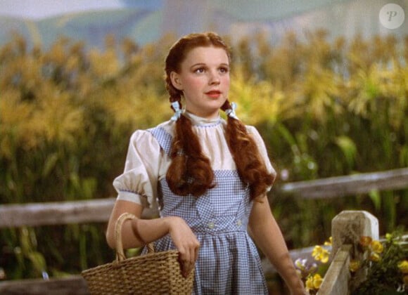 Image du film Le Magicien d'Oz avec Judy Garland et sa fameuse robe