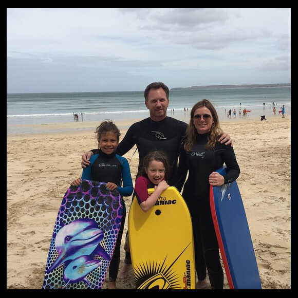 Geri Halliwell en vacances dans les Cornouailles avec sa fille et son mari / photo postée sur le compte Instagram de la chanteuse au mois d'août 2015