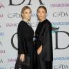 Ashley et Mary-Kate Olsen aux CFDA Fashion Awards 2014.