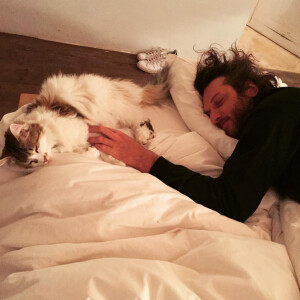 Valérie Damidot : pause tendresse pour son compagnon Régis et leur chat