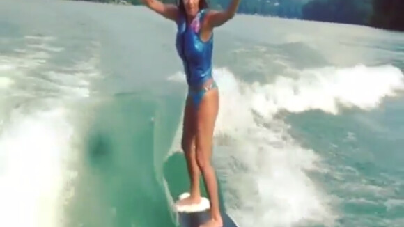 Nicole Scherzinger en vacances en famille, été 2015.