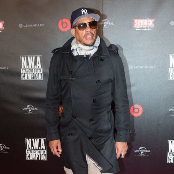 JoeyStarr assiste à l'avant-première parisienne du film "N.W.A. - Straight Outta Compton" à l'UGC Ciné Cité Bercy. Paris, le 24 août 2015.