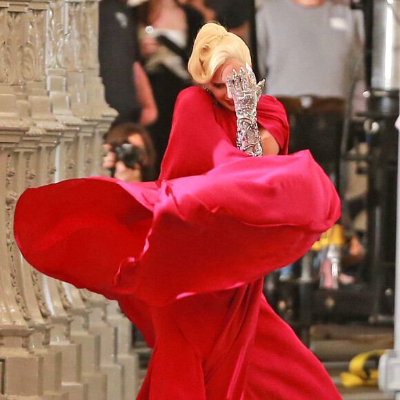 Lady Gaga sur le tournage de la série "American Horror Story : Hotel" à Los Angeles, le 20 août 2015.
