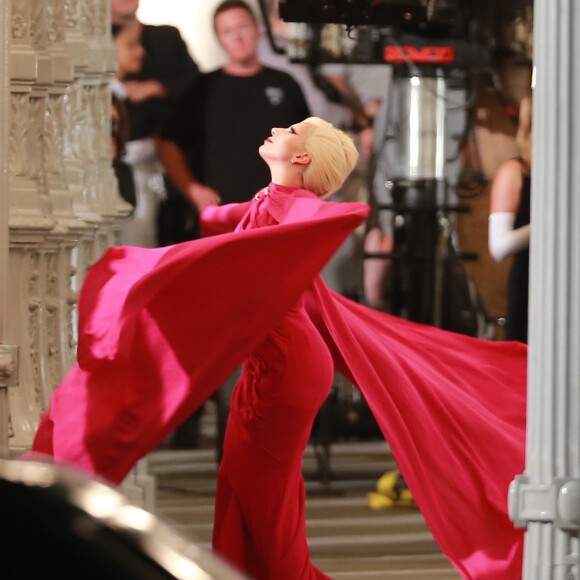 Lady Gaga sur le tournage de la série "American Horror Story : Hotel" à Los Angeles, le 20 août 2015.