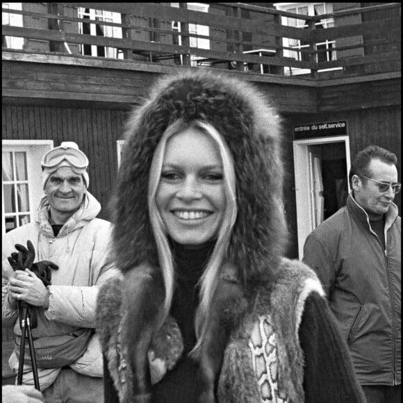 Archives - Brigitte Bardot aux sports d'hiver